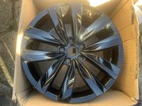 Felga 8,0x18 ET40 VW Passat B8 Arteon 3G8 oryginał IDEALNA