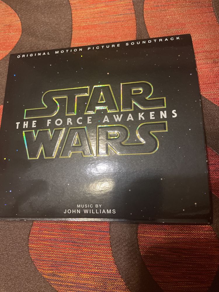 Muzyka Star Wars the force awakenes