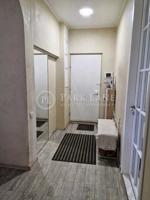 Першотравневий, 5-к 124 м2 з ремонтом, Дудаєва Джохара (Іскрівська),11