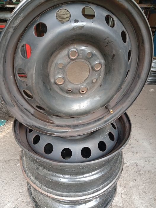 Felga felgi 5jx13 et 36 4x98 13' fiat przyczepa przyczepka Niewiadów