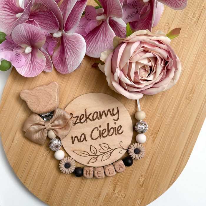 Zawieszka do smoczka z imieniem dziecka