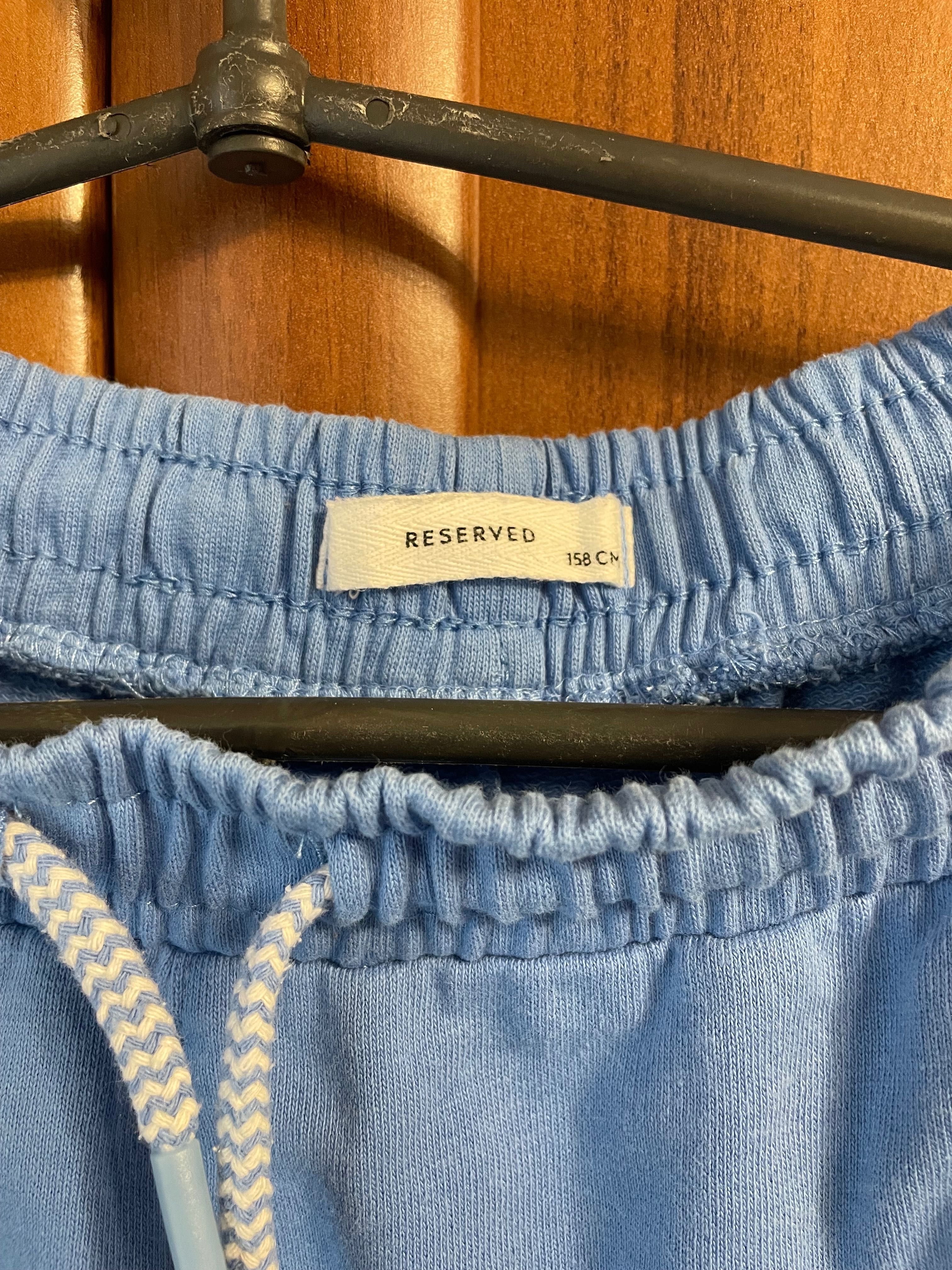 Штаны бренду Reserved