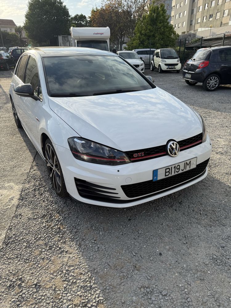 VW Golf 7 GTI Performance USA Edition