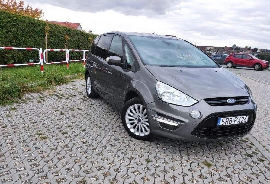 Ford S-Max Ford S-max 7 osobowy