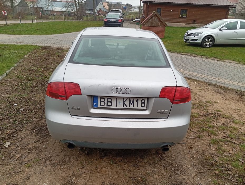 Audi a4b7 uszkodzony
