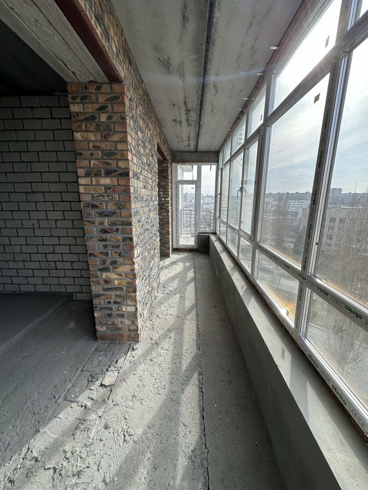 Продаж новобудови 61 метр Київська 14-А від забудовника