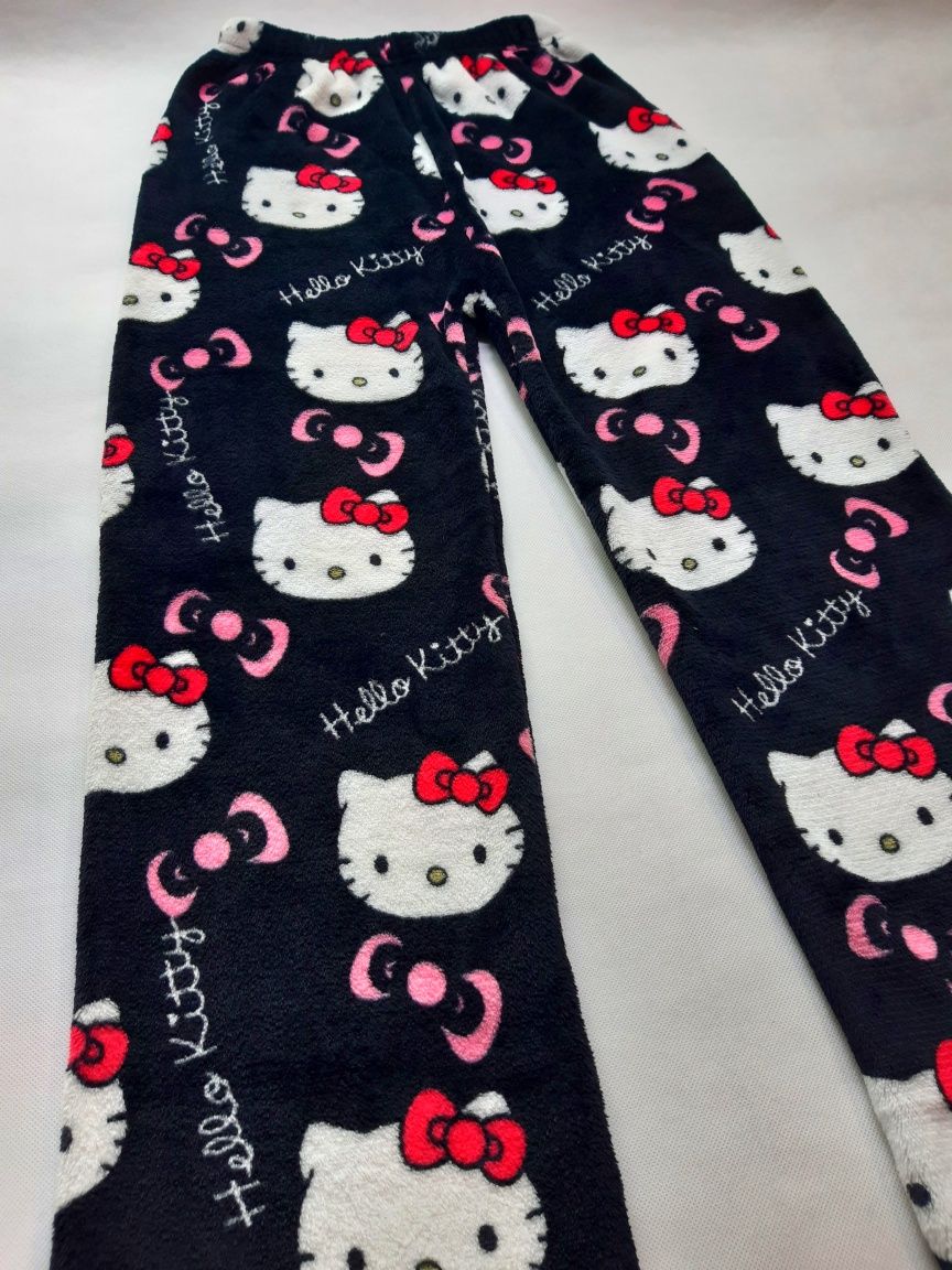 Nowe spodnie Hello Kitty pluszowe (różne kolory)