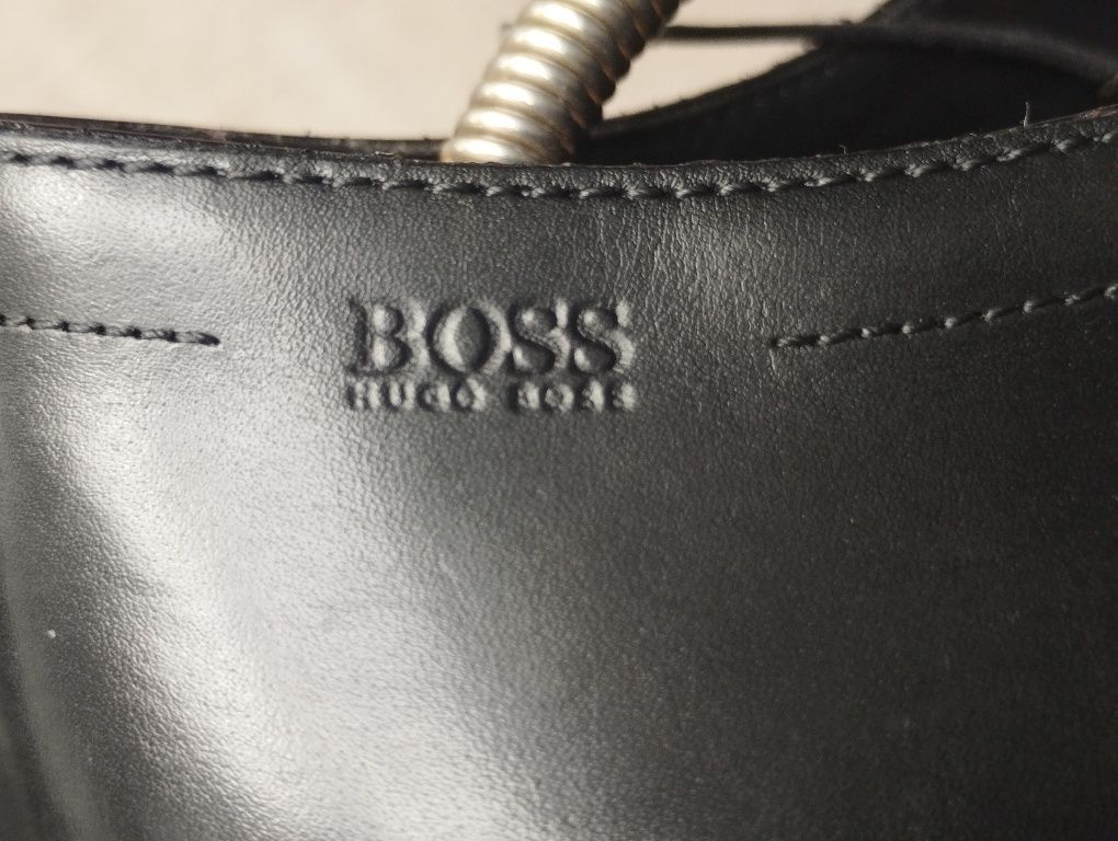 Туфлі з натуральної шкіри Hugo Boss (Італія) р 43