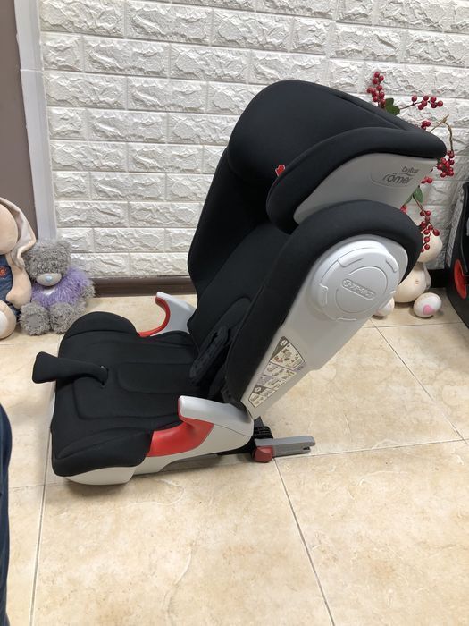 Автокрісло BRITAX ROMER KIDFIX 2 XP Sict Група 2/3 (15-36кг) бустер