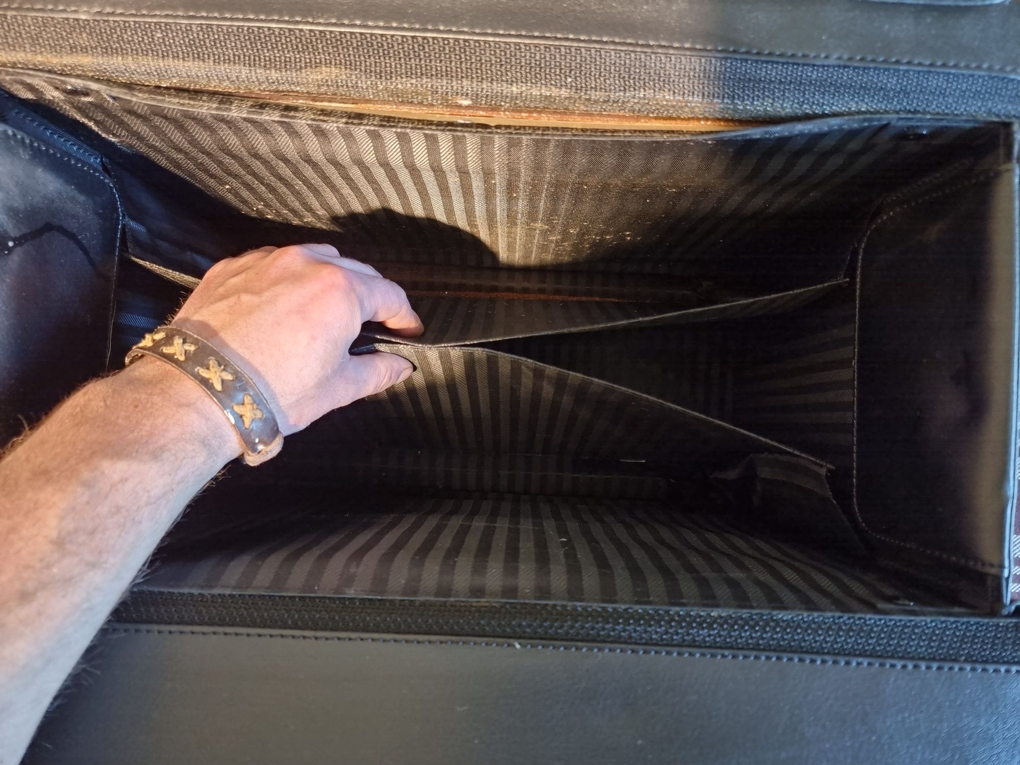 KUFER pilota, biznesowy NOWY walizka Agalant N16 skóra szyfr | z szyfr