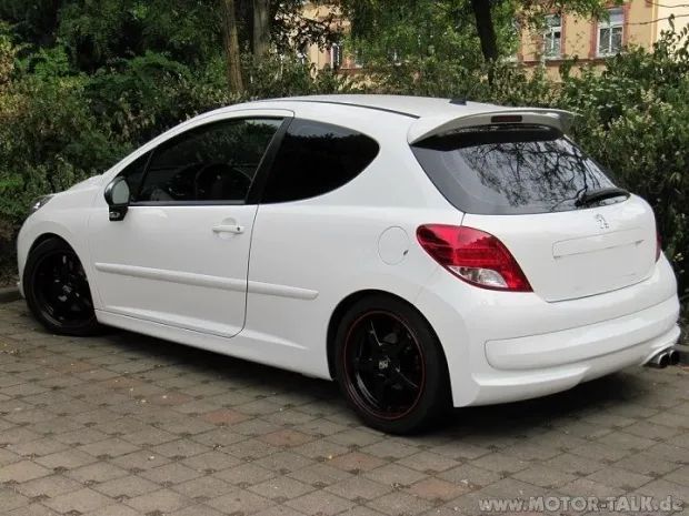 PEUGEOT 207 SPOILER DASZEK PODKŁAD