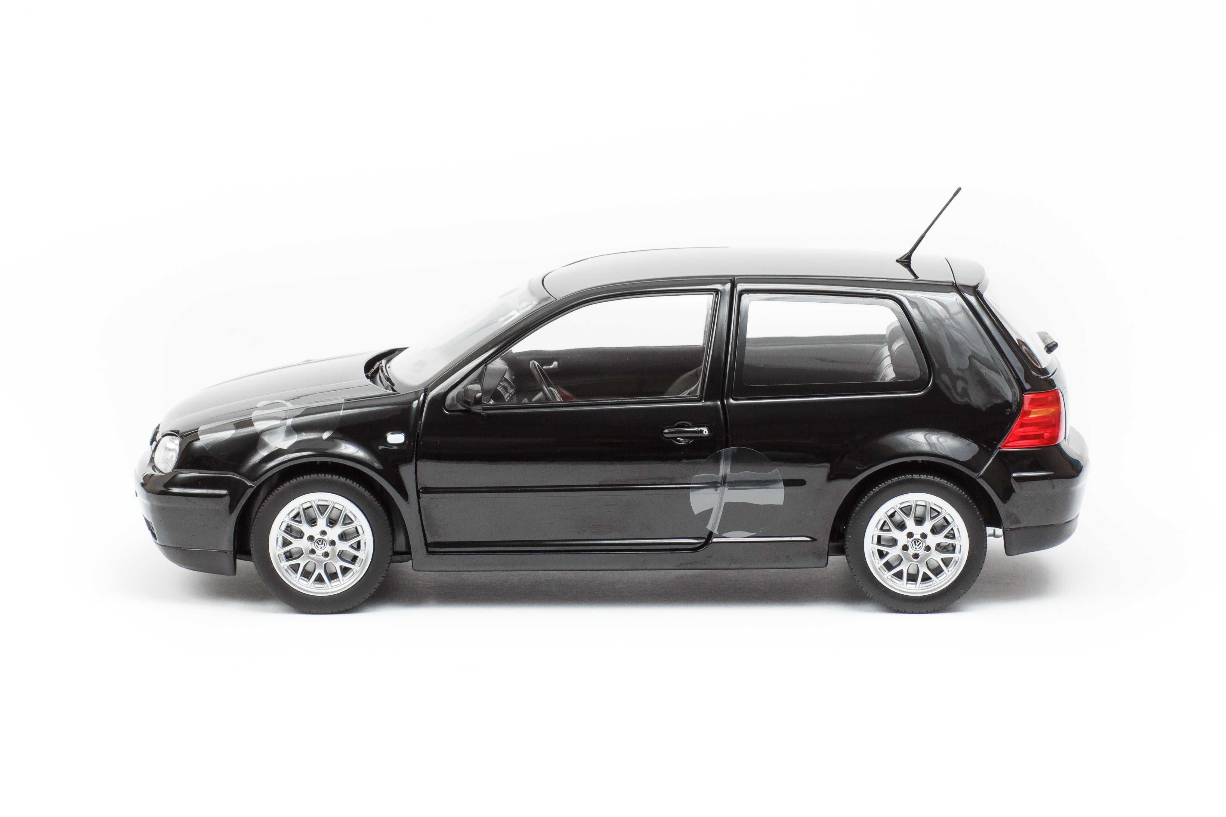 VW Volkswagen Golf IV 4 GTI Black 1998 Norev 1:18