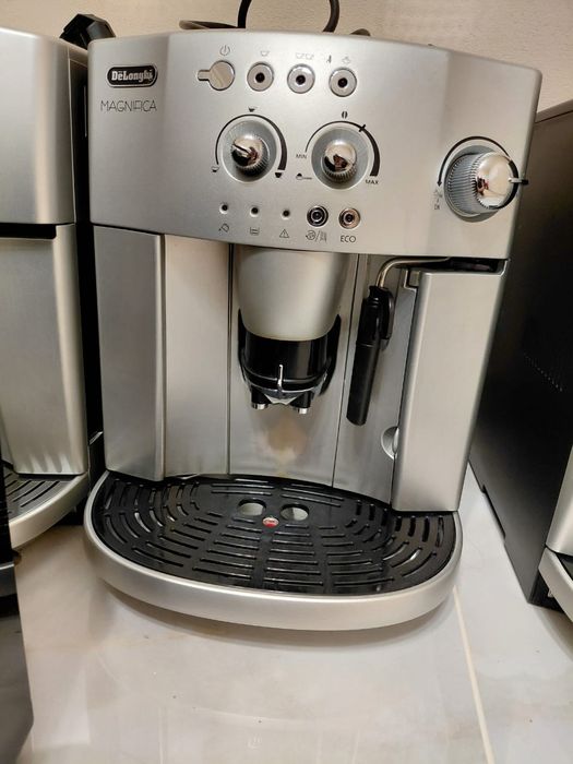 Кавоварка DeLonghi