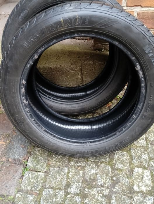 4 opony wielosezonowe 215/50R17