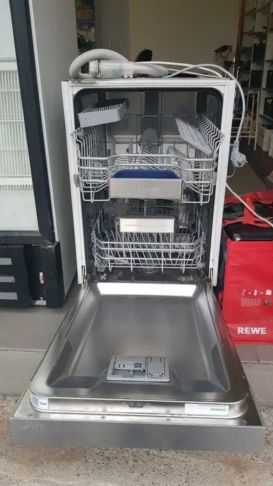 Посудомийна машина Siemens
