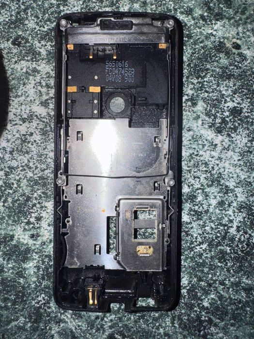 Плата,корпус с разъем зарядки динамики,антена,зарядка 890ма Nokia 6300