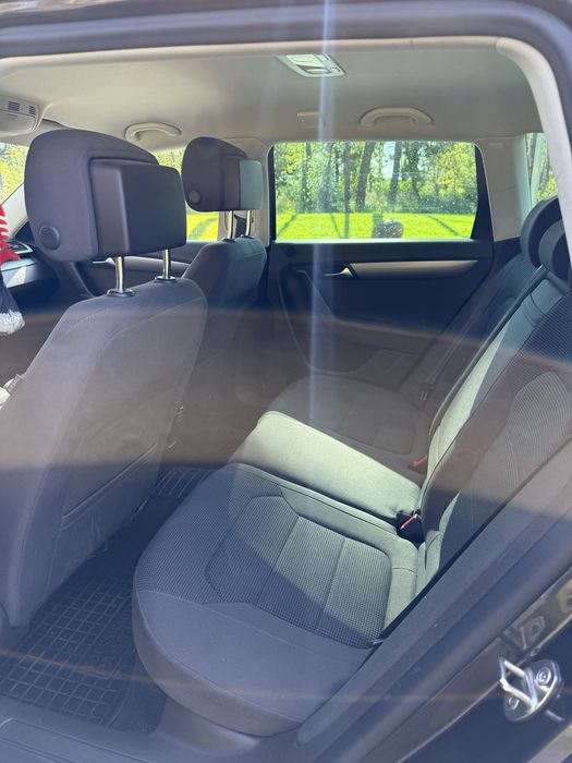 Volkswagen Passat B7 Європа - жодного підкрасу