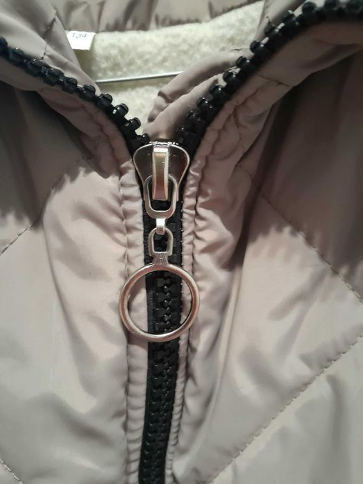 Зимова курточка на 9 років