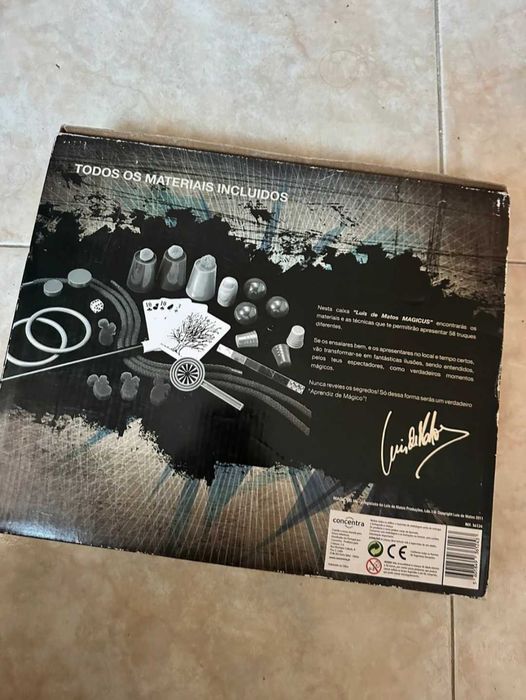 Jogo de magia de Luís de Matos  Magicus