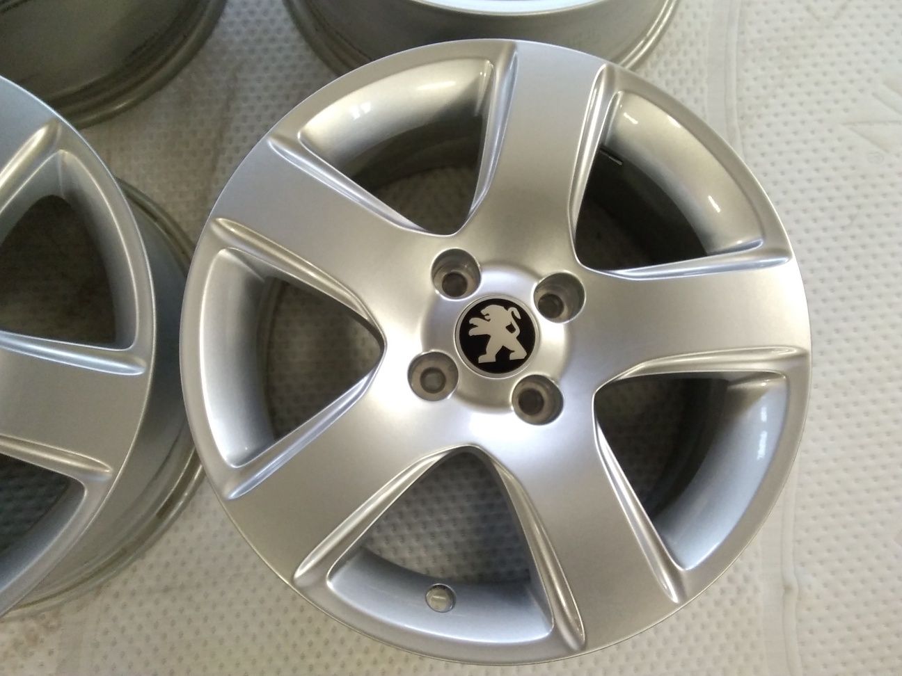 16" 4×108 Peugeot Oryginał