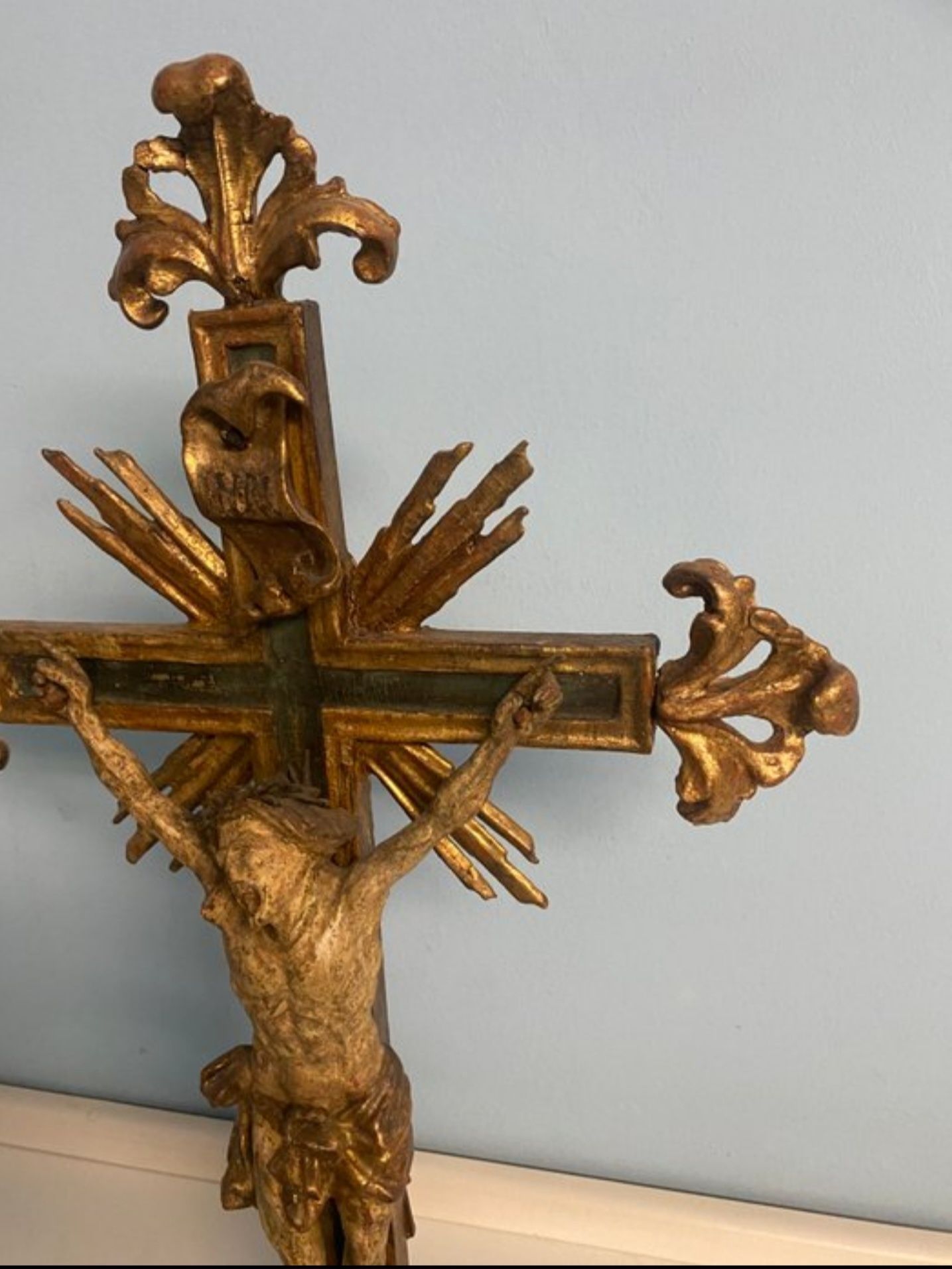 Crucifixo Talha Dourada - 2a metade Sec. XVIII