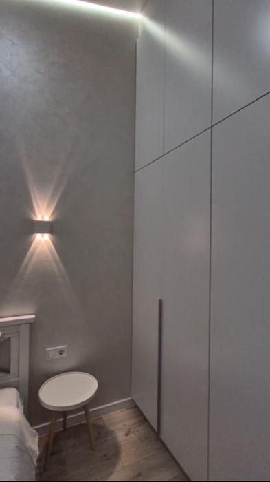 Продам 2 к. квартиру с ремонтом и мебелью