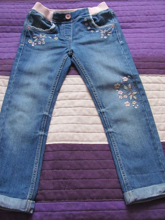 Spodnie jeans wyszywane F&F 5-6 lat 116