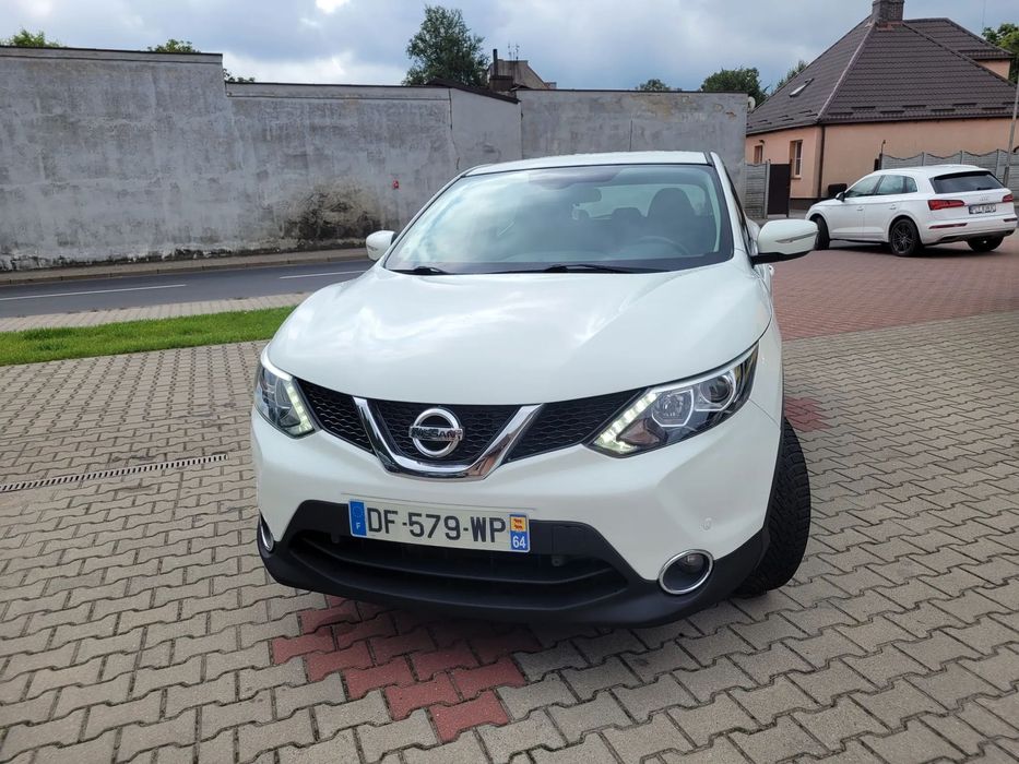 Nissan Qashqai 1,2 benzyna 116 KM