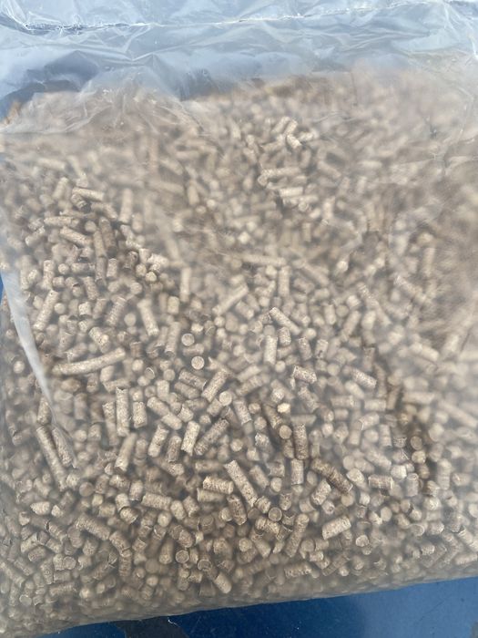 Гранули для лотка наповнювач деревина хвойних порід