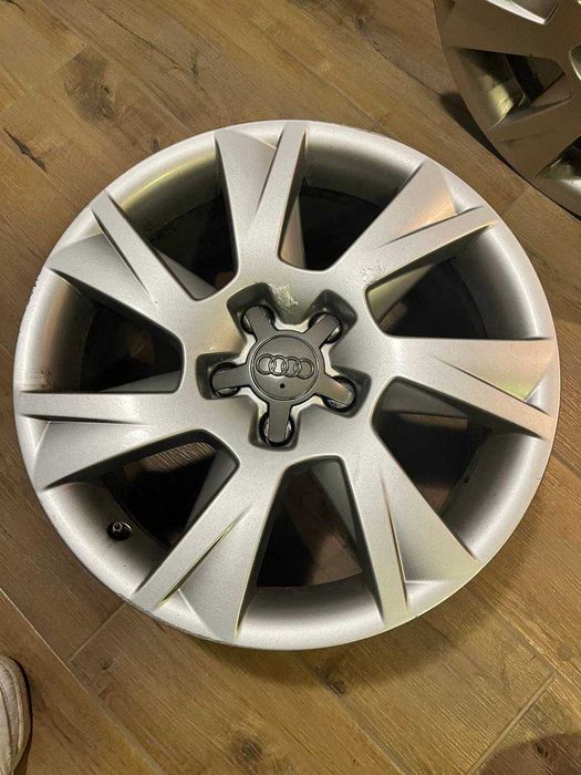 Автомобільні диски 17 радіус Audi A4/A5/A6/ (оригінальні)