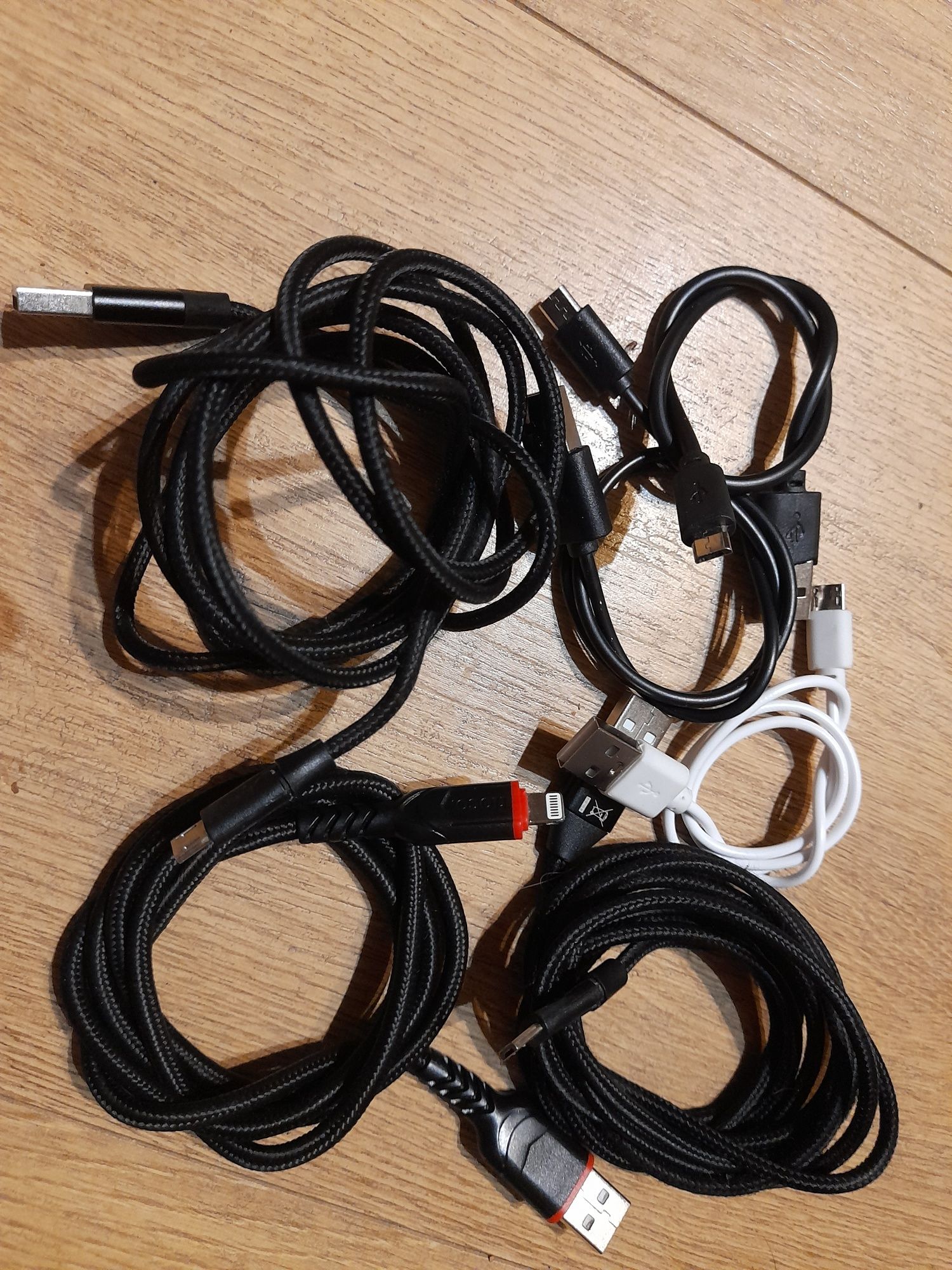 Akcesoria telefoniczne kable zasilające 7szt. słuchawki 5szt.teleskop