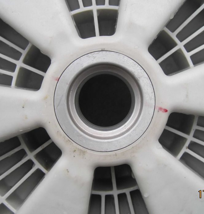 Бак LG на 7кг. .