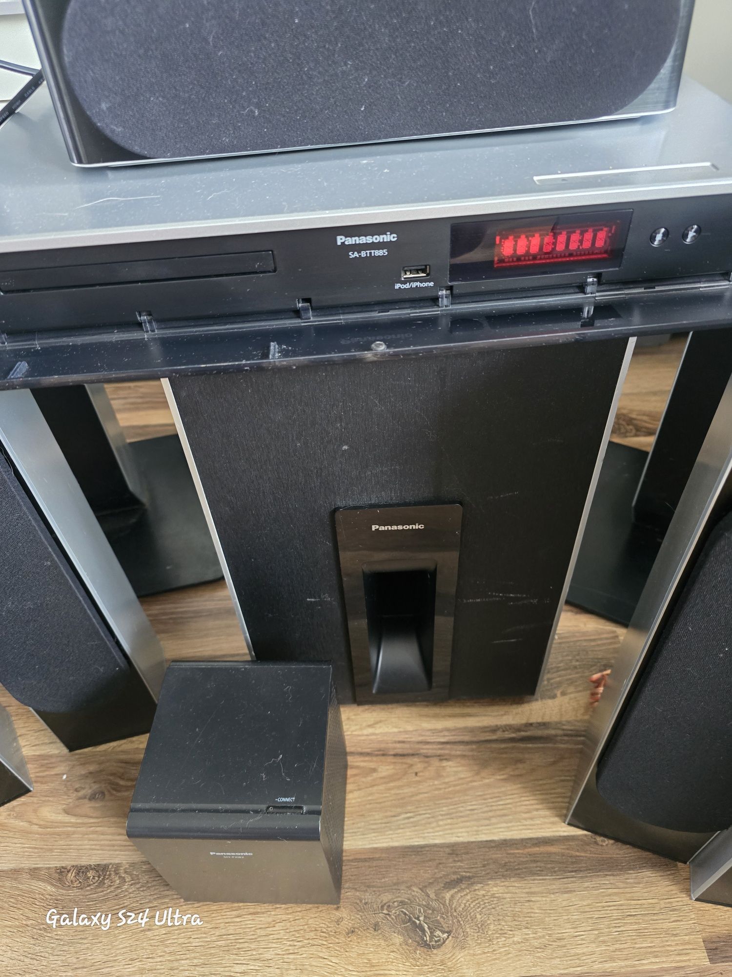 Kino domowe Panasonic Sc-BTT 885