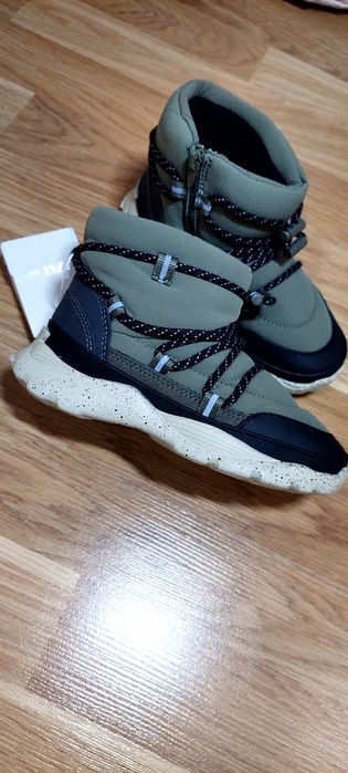 Чоботи черевики зимні водовідштовхуючі Zara