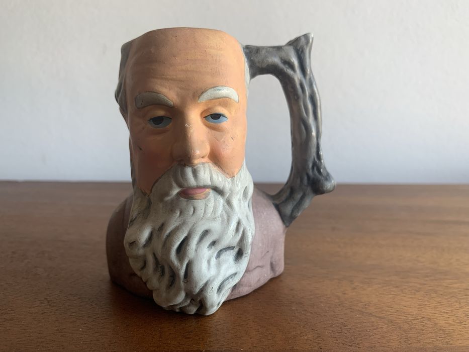 Caneca antropomórfica