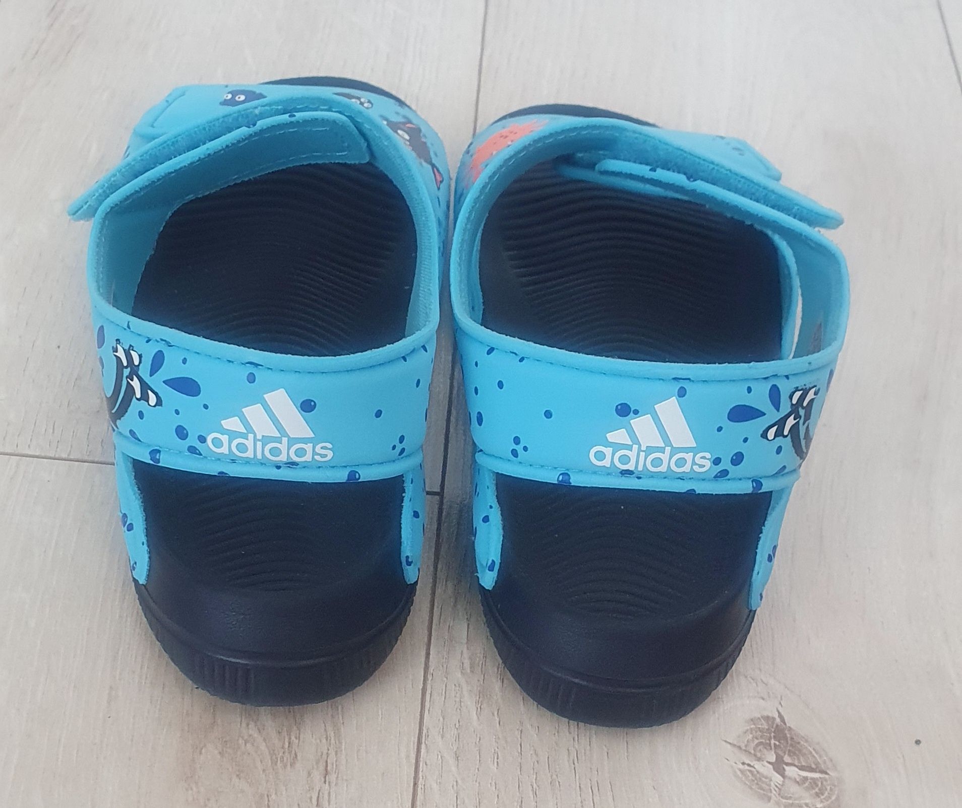 Sandałki piankowe adidas r.34