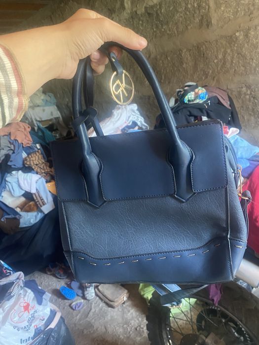 Vendo malas de senhora