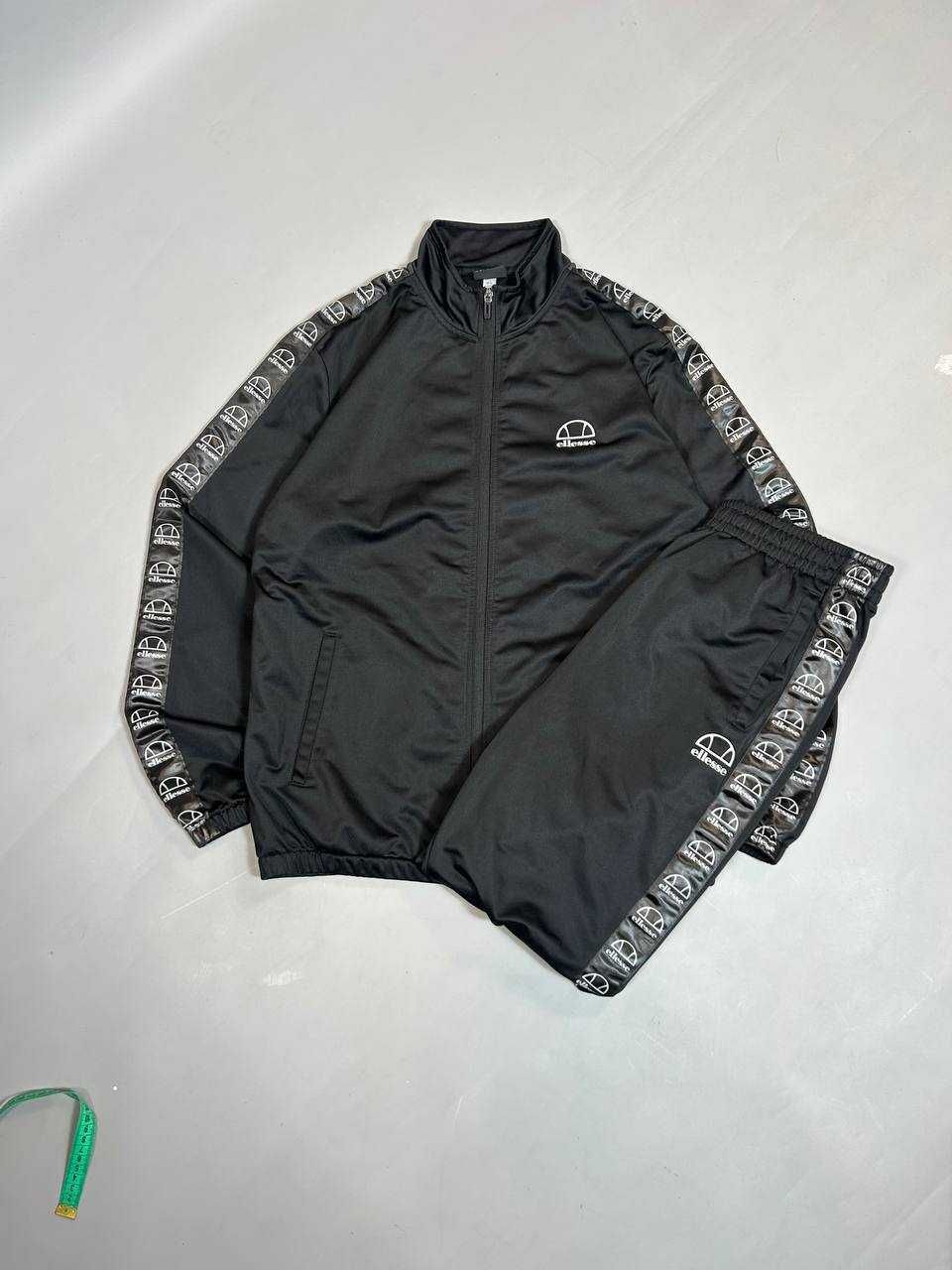 Костюм Ellesse на лампасах