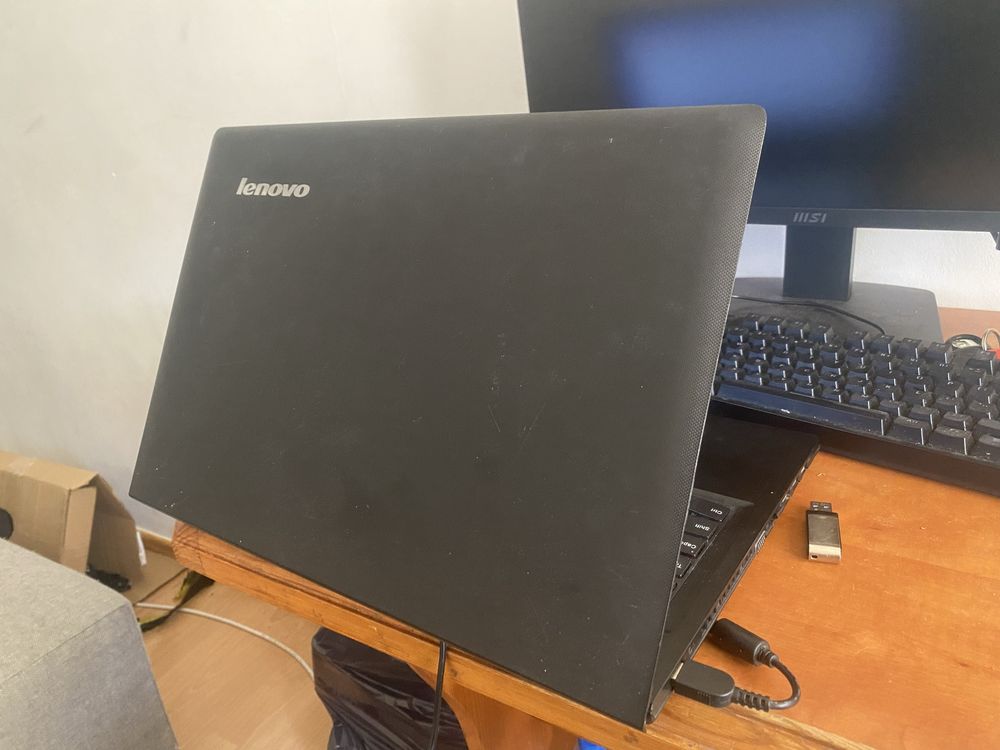 Laptop Lenovo G50-45 (E1-6010 | 4GB | 160GB)