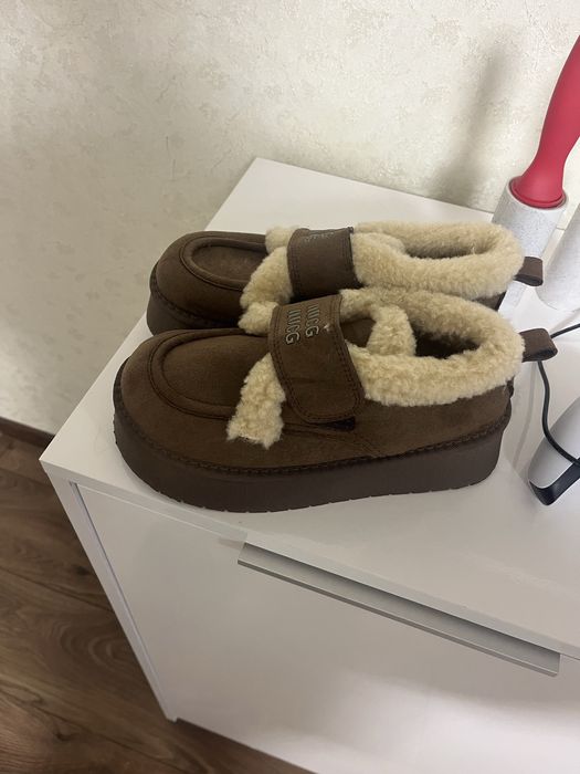 Продам лофери нові не підійшов розмір