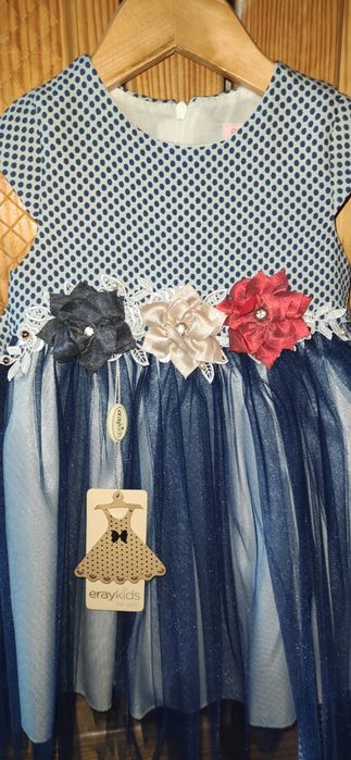 Сукня на дівчинку