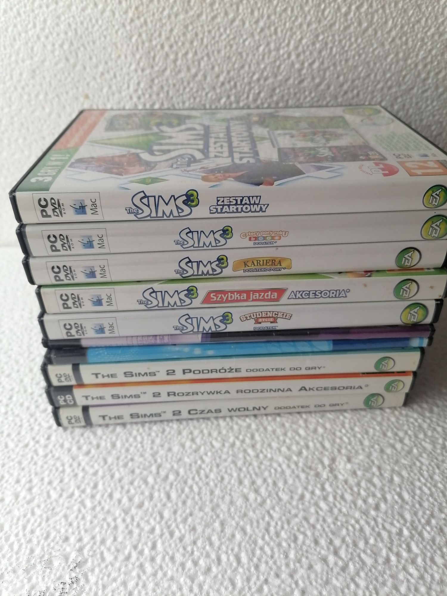 Sprzedam zestaw The Sims 2 i The Sims 3 dodatki gra