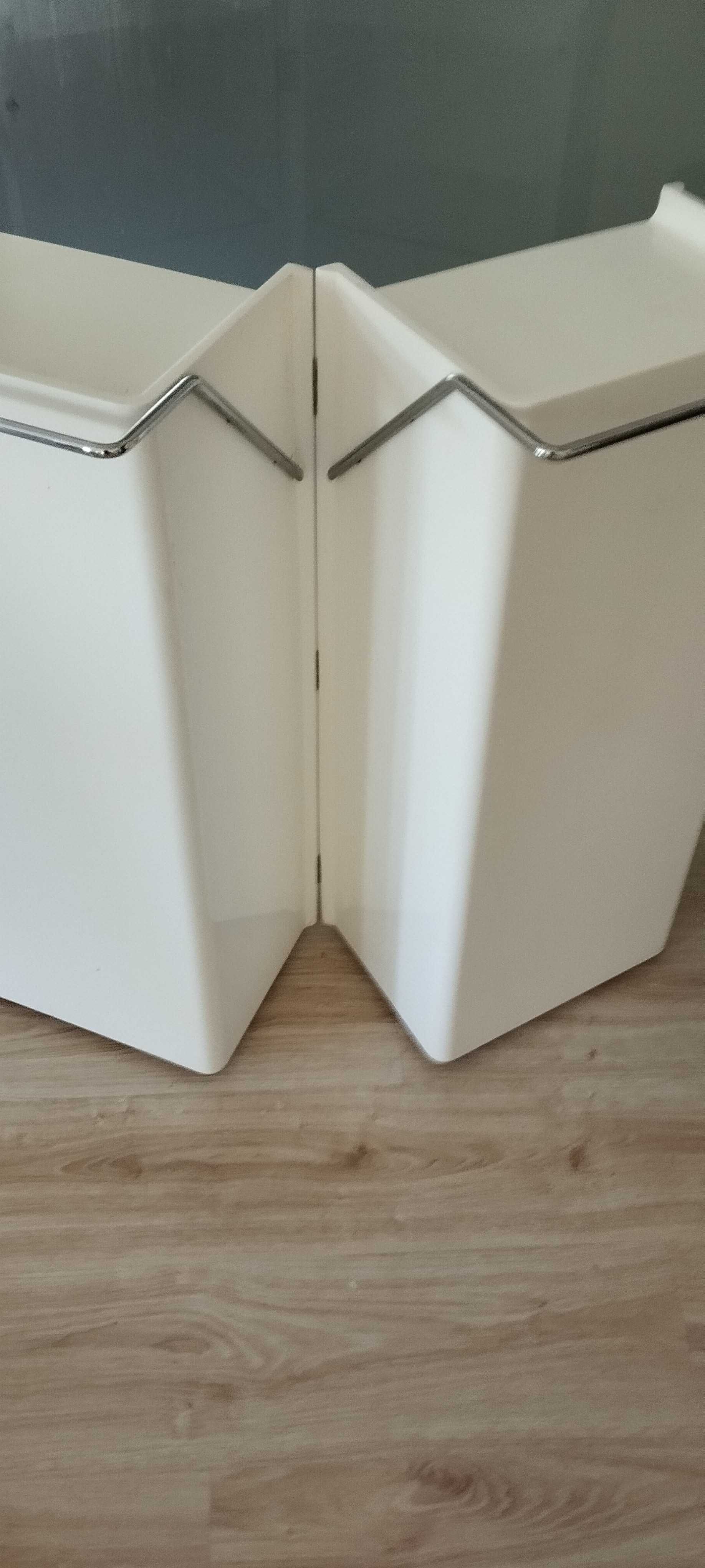 Szafka kosmetyczna magnetyczna  na kółkach