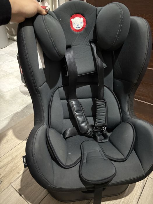 Sprzedam fotelik samochodowy