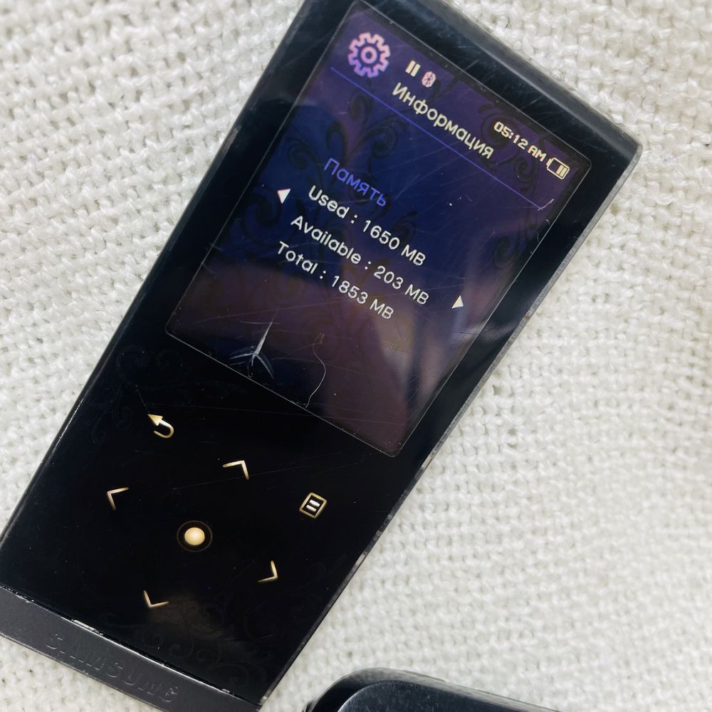 MP3 плеєр Sony/ Samsung YP-T10.