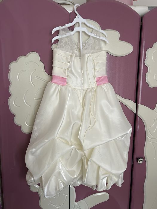 Платье на праздник