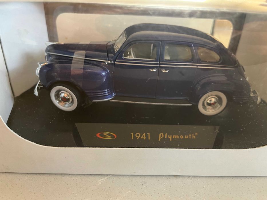 Miniaturas de carros antigos Americanos