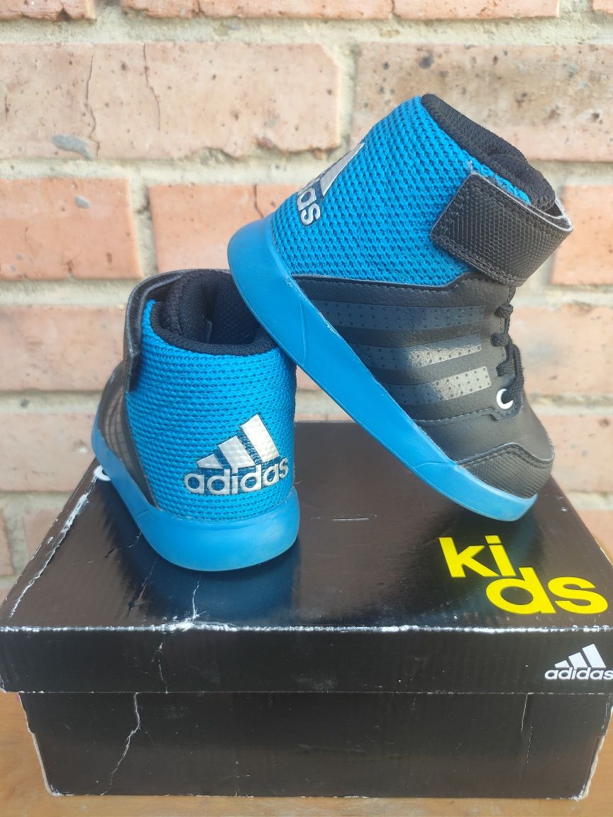 Кросівки adidas kids