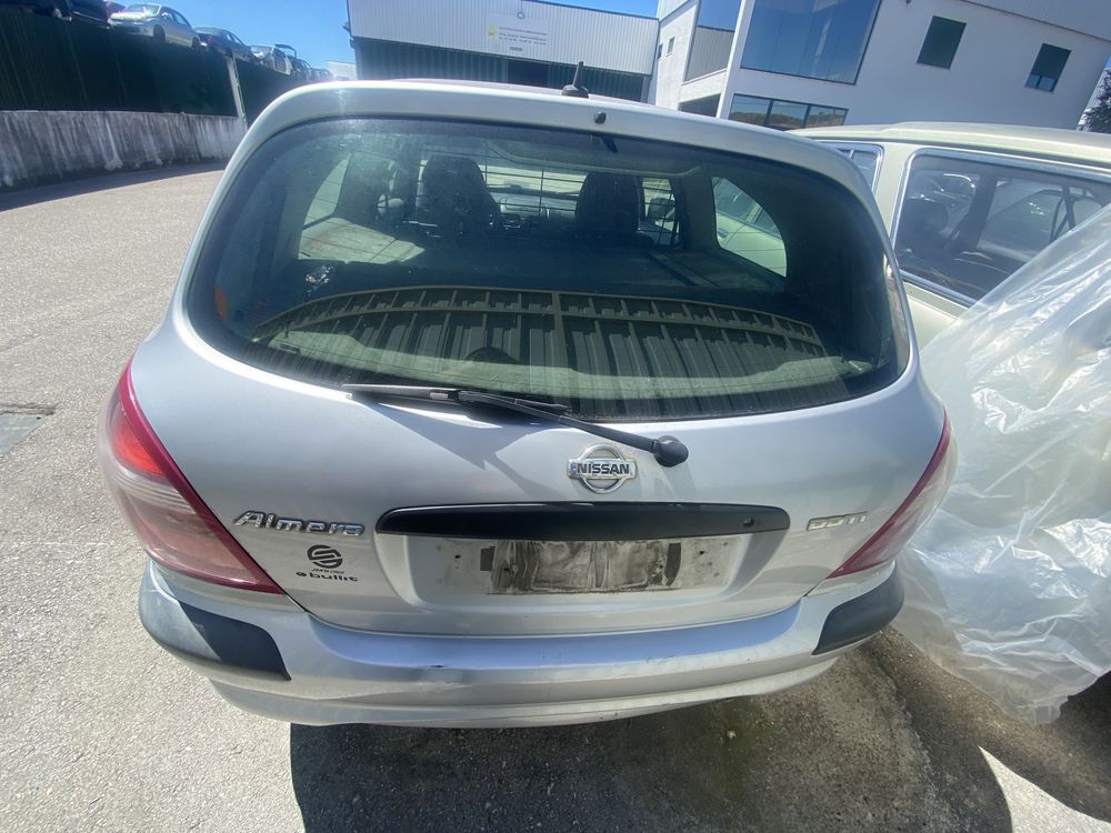 Almera N16 (peças)