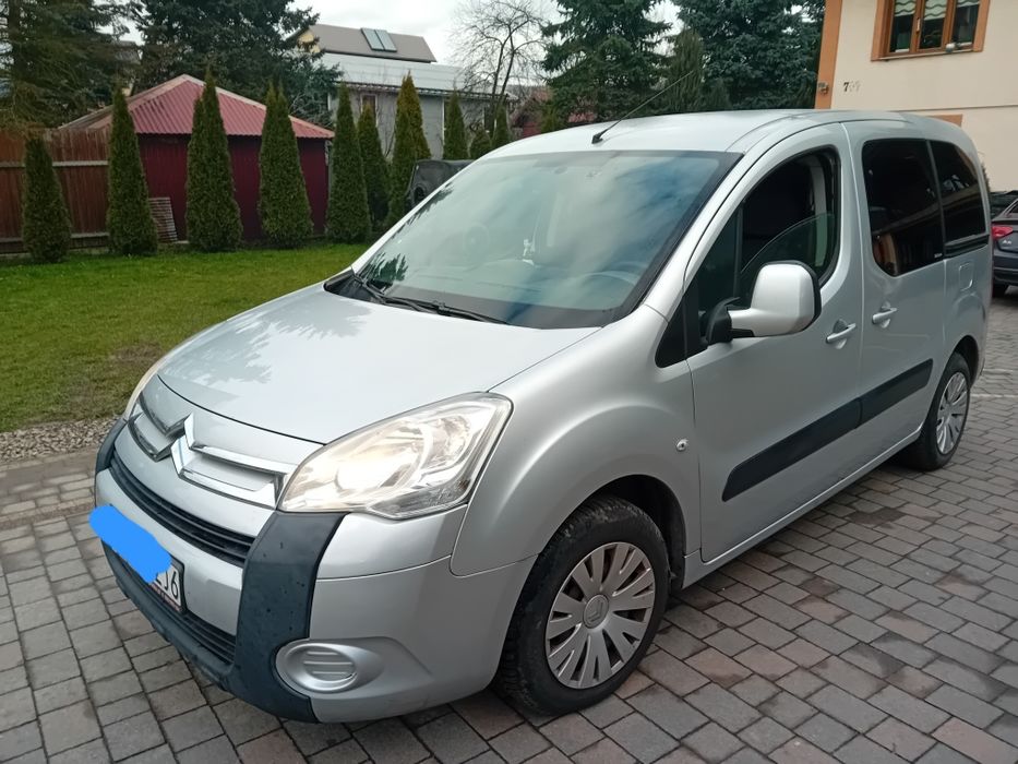 Citroen berlingo 1.6hdi klima zdrowy dwóch stron drzwi 2012r